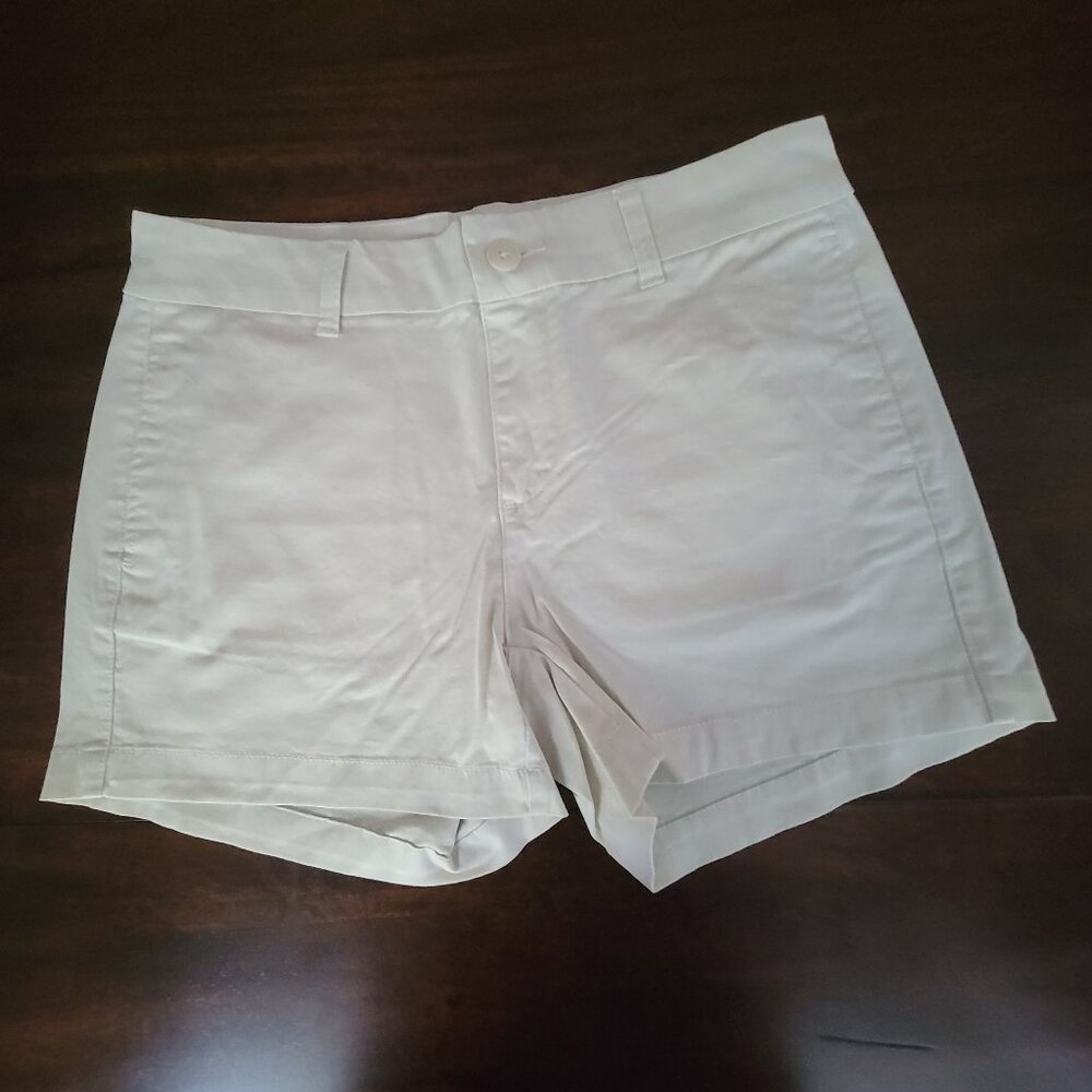 GAP Khaki Chino Shorts Women's Size 4
